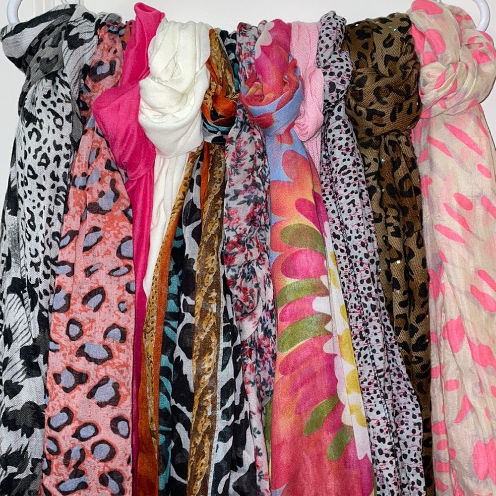 Scarf’s bundle